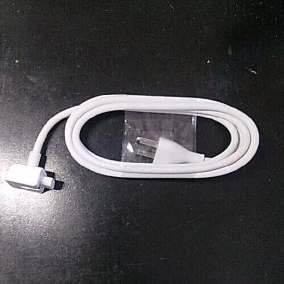 NEW Genuine Apple (Volex) E62405SP APC7H 2.5A 125V AC Power Cord - Picture 1 of 1